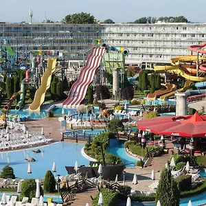 **** Отель Aqua Nevis & Aqua Park Болгария